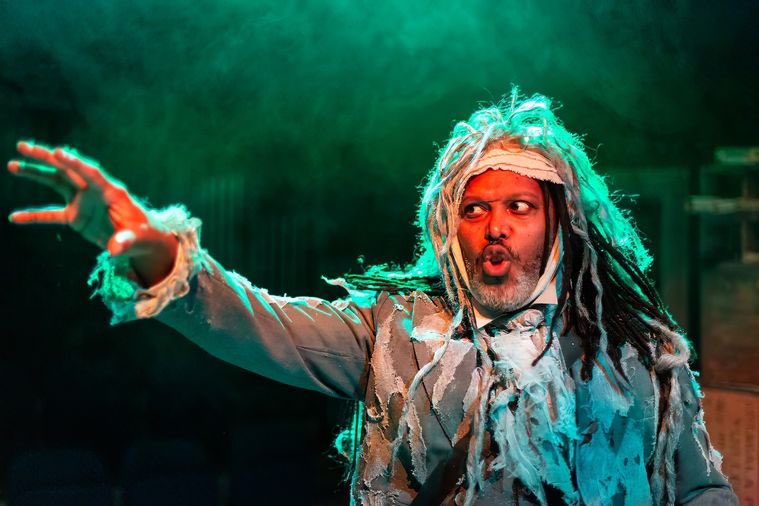 David Monteith (@davidmonteith) on Twitter photo Whatās that you say? You want to come see me in A Christmas Carol at <a href="/easternangles/">Eastern Angles</a> but donāt fancy the trip to Ipswich?
Never fear - itās streaming on Saturday 14th at 2pm and 7pm
Click here to book - easternangles.co.uk/event/a-christ⦠Whatās that you say? You want to come see me in A Christmas Carol at <a href="/easternangles/">Eastern Angles</a> but donāt fancy the trip to Ipswich?
Never fear - itās streaming on Saturday 14th at 2pm and 7pm
Click here to book - easternangles.co.uk/event/a-christā¦