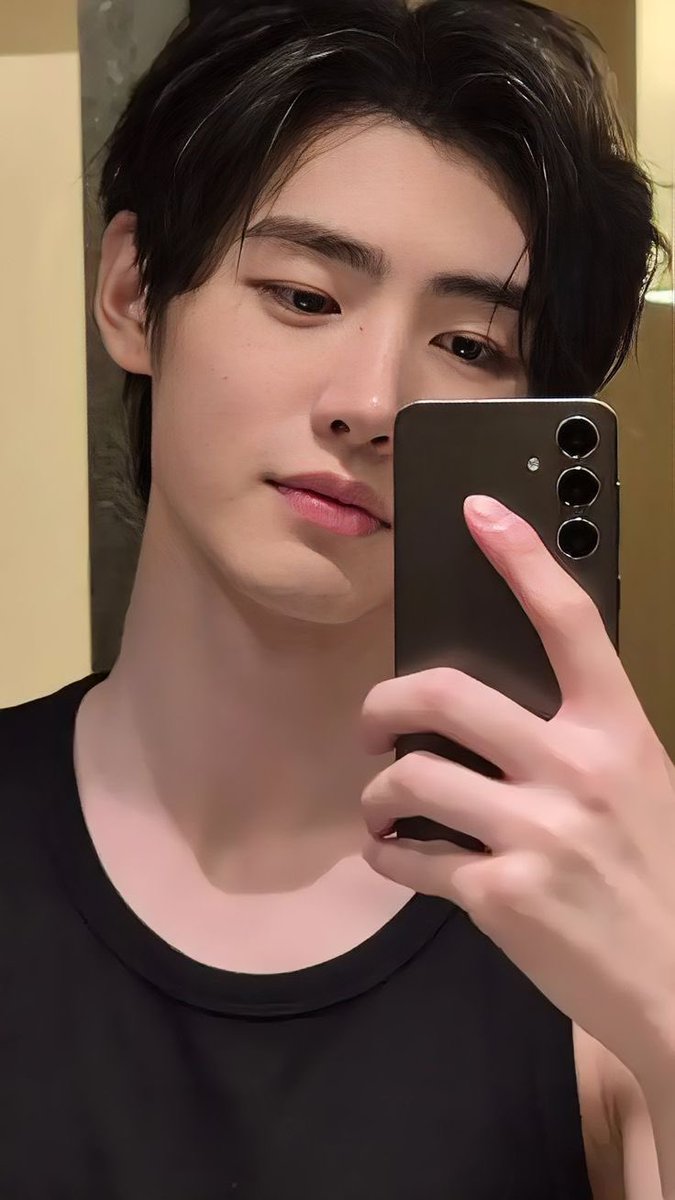 s͟o͟l͟o͟m͟o͟n͟ (@soysolon) on Twitter photo 