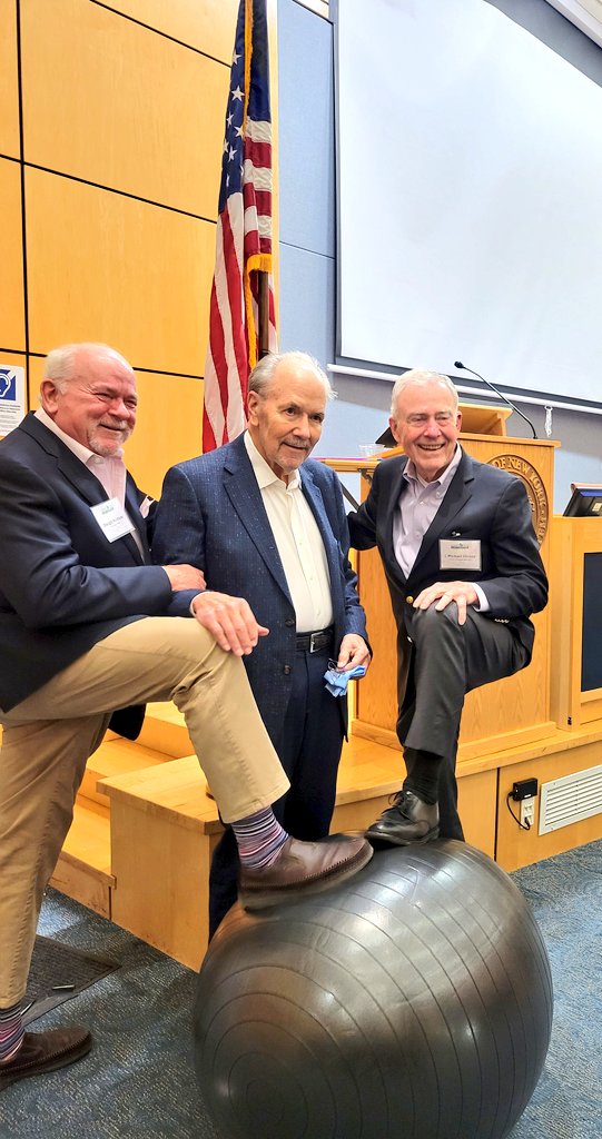 Achinthi Vithanage tweet media