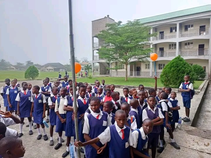 josephinealabi's tweet photo. Let's advocate collectively to end all forms of violence especially Gender Based Violence (GBV) against women &girls π― #EndGBV #Peace #Security #HumanRights #SayNoToGuns #Sensitization #AimTheChange #CommunitySensitization #16DaysOfActivism2024 #EndMasculinity #IANSA #Education https://t.co/yDotyFn2fC