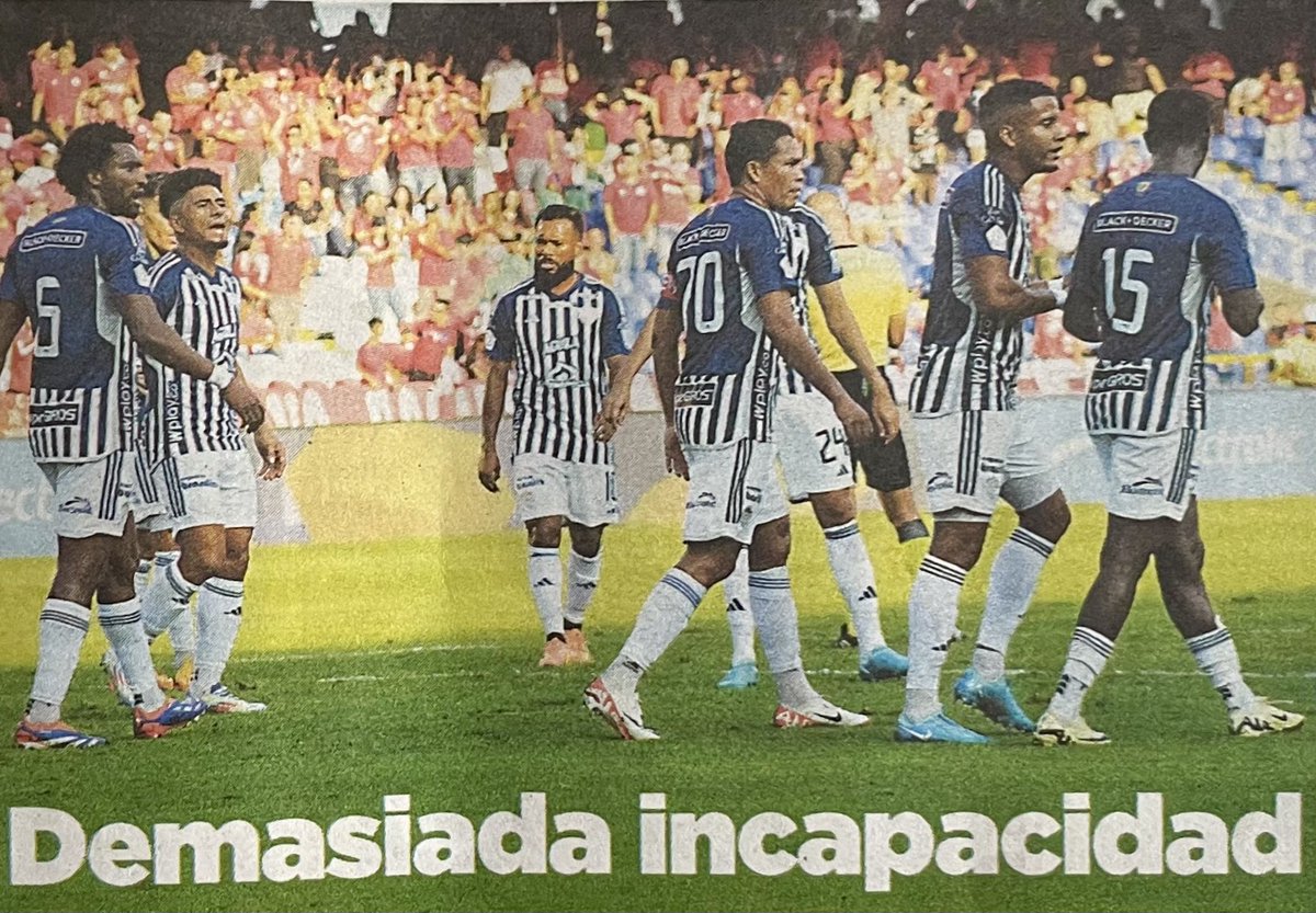 chachocarbo's tweet photo. @JuniorClubSA dirigido por @dtcesarfarias técnico sin #AUTOCRITICA, #MEDIOCRE, sin ideas y #COBARDE. ÉL perdió partido contra Caldas y regaló opción de asegurar la FINAL. Acompañado de #DISPLICENCIA y falta #COMPROMISO de GRAN MAYORÍA de jugadores. Los Pechi fríos.. DEBEN IRSE!! https://t.co/ujMsIJzT2L