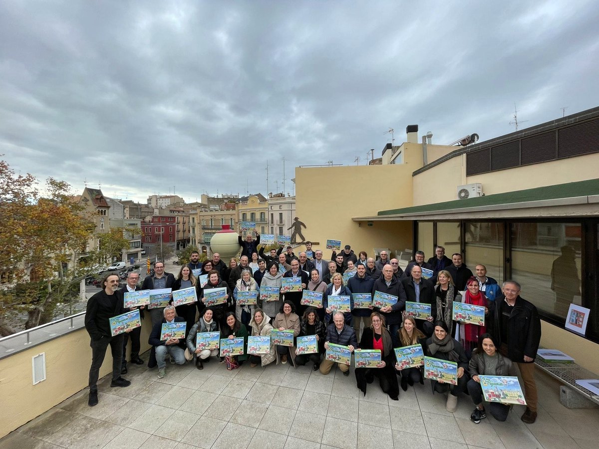 😎 Avui hem assistit a la presentació oficial del Joc de Figueres, una iniciativa liderada per l'<a href="/ignasiquintanac/">IGNASI QUINTANA</a> i en Lluís Puigbert amb la col·laboració de l'<a href="/ajfigueres/">Ajuntament de Figueres</a>

😉 És un plaer formar part d'aquest joc de taula que aglutina tantes empreses de Figueres!