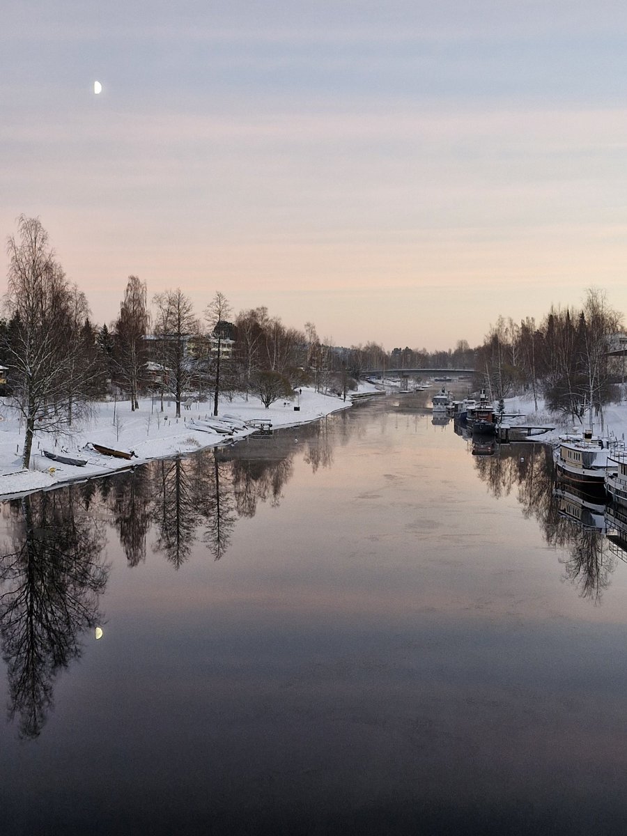 Talvipäivä #Jämsä'ssä
#talvi #Jämsänjoki