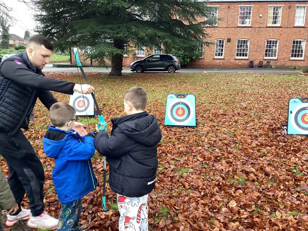 maryvalebham's tweet photo. Year 3: a wonderful time learning some new skills! The children really enjoyed axe throwing and archery πΉ πͺπ― #Sparkactive #skills #perseverance https://t.co/LoGXJXJ1uW