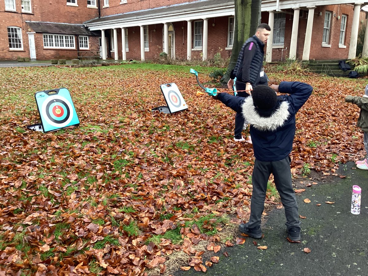 maryvalebham's tweet photo. Year 3: a wonderful time learning some new skills! The children really enjoyed axe throwing and archery πΉ πͺπ― #Sparkactive #skills #perseverance https://t.co/LoGXJXJ1uW
