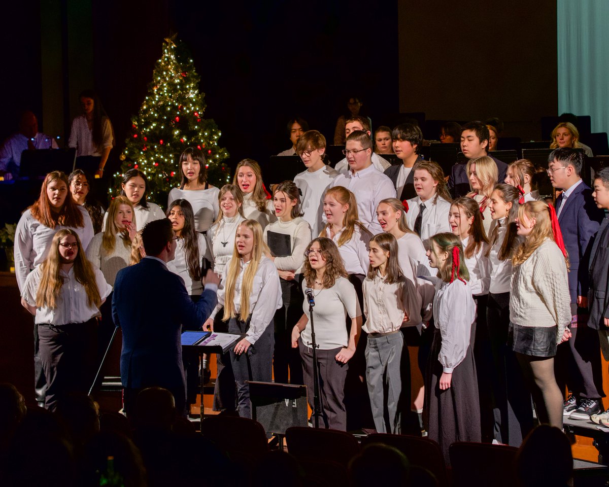 Fryeburg Academy tweet media