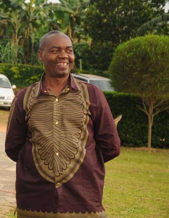ATWIINENICHOLO2's tweet photo. Ur legacy and transformative traits u inculcated in us shall always prevail...father ,mentor, employer..Rest eternally uncle Charlie https://t.co/1WRs81BZaC