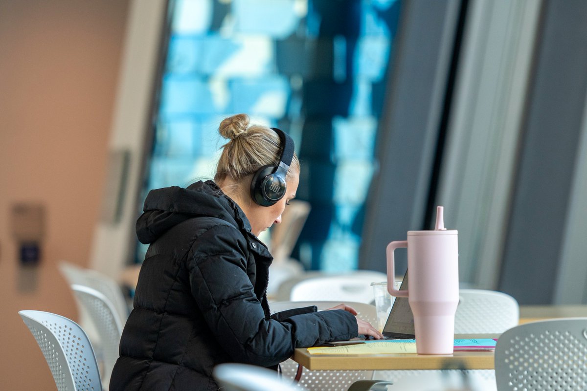 Boise State University tweet media