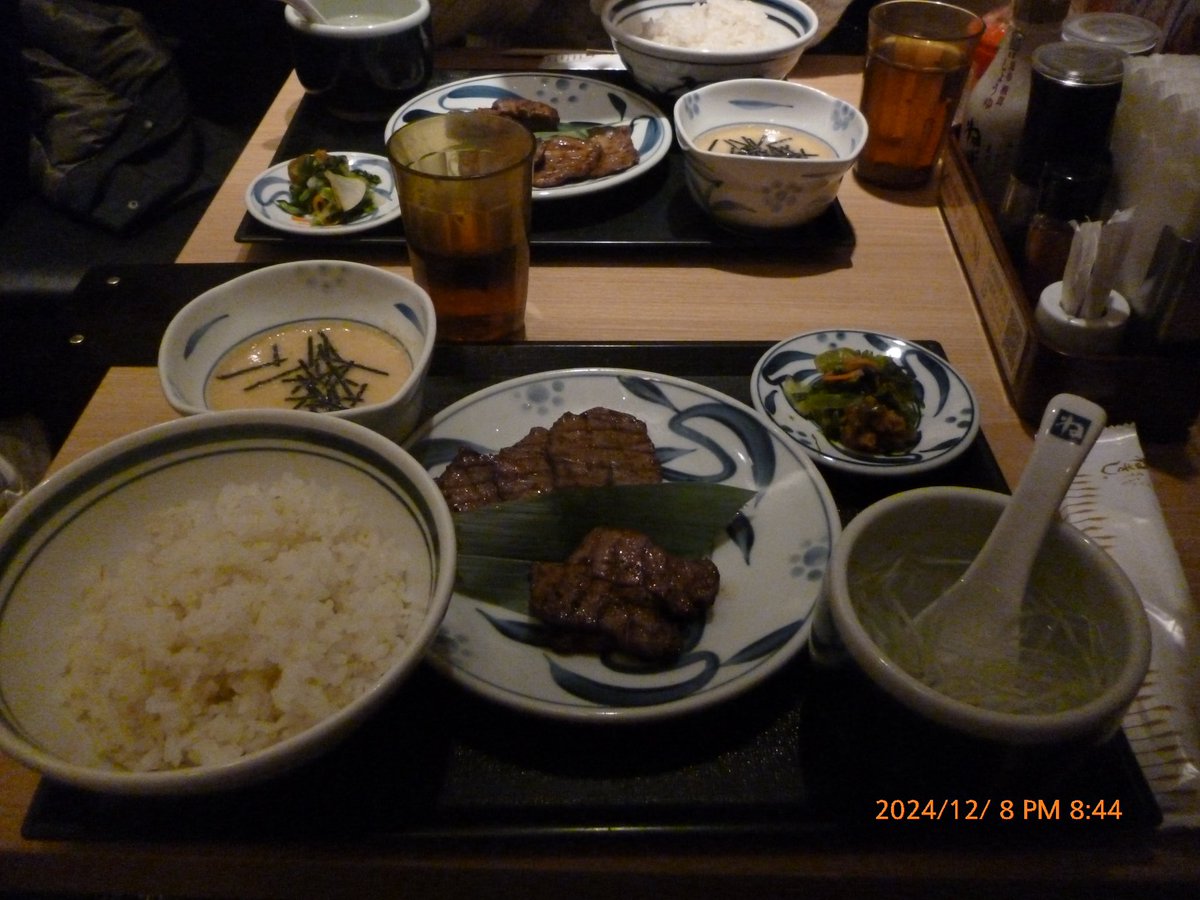 白湯 tweet media