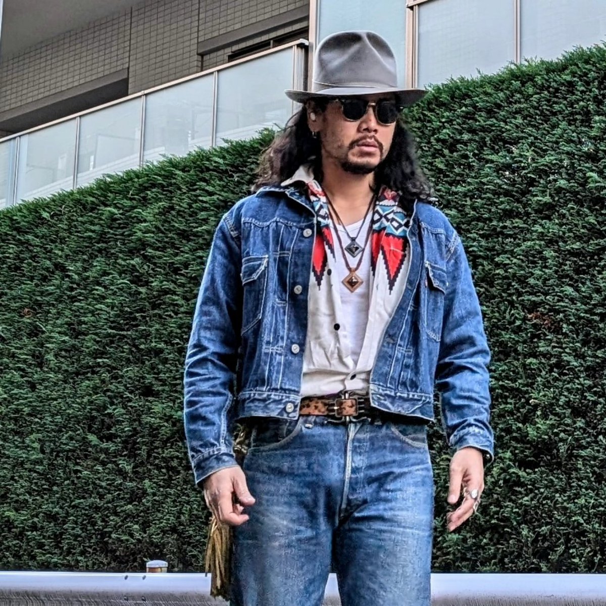 endomanwear's tweet photo. 価値あって高いデニム買ったならファッションをキメろよ。それが男の礼儀だろ。
#stetson 50's
#rayban 90's
#507xx 50's
#towncraft 50's
#501xx 50's
#tonylama 90's https://t.co/kex8HofCj4