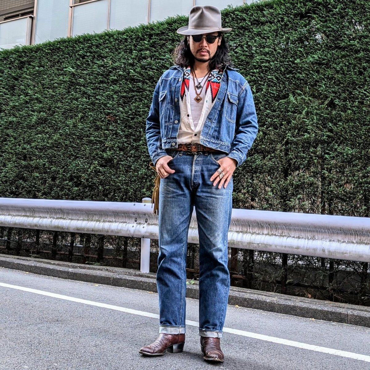 endomanwear's tweet photo. 価値あって高いデニム買ったならファッションをキメろよ。それが男の礼儀だろ。
#stetson 50's
#rayban 90's
#507xx 50's
#towncraft 50's
#501xx 50's
#tonylama 90's https://t.co/kex8HofCj4