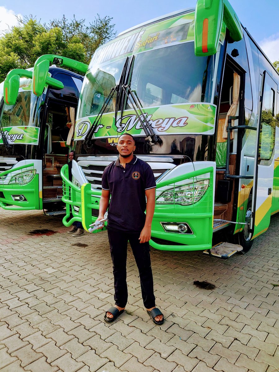 nassliitanzania's tweet photo. Maisha ni Safari Safiri na Achimwene 

#sonyxperia5iii
#Tanzania 
#mbeya 
#phonephotography 
#phonevideography https://t.co/Y0cxL1CWVr