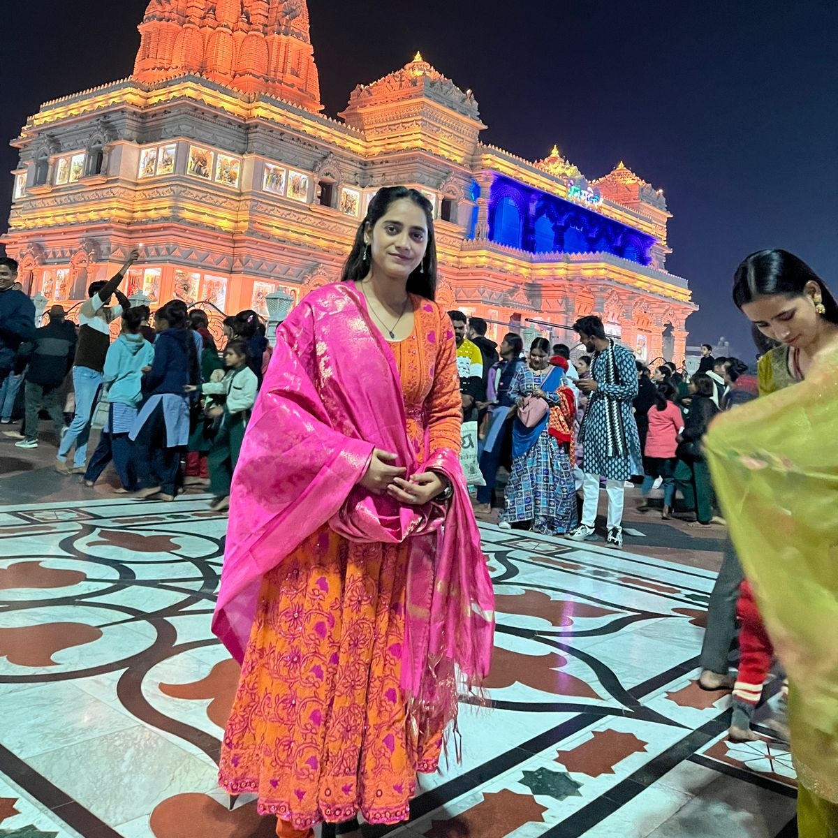 sumangaur15's tweet photo. #NewProfilePic https://t.co/yT4ez1dvz3