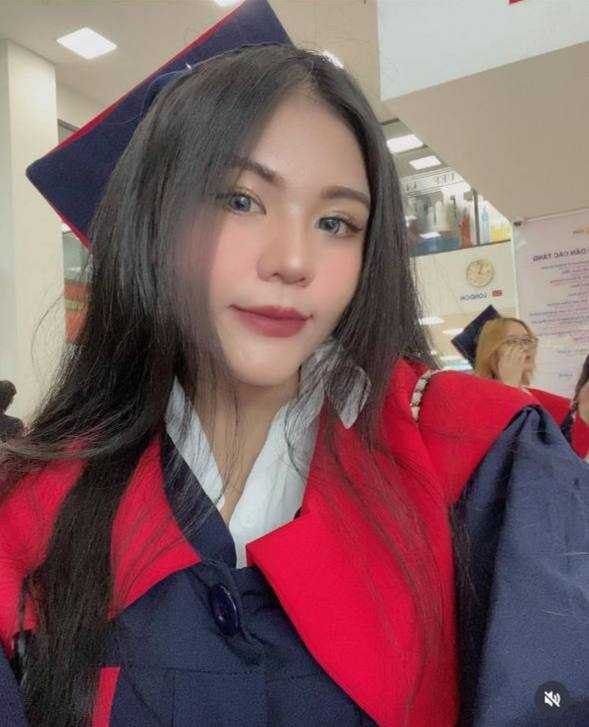 itssofluffaaay's tweet photo. Idol 1 thời của các anh phải hông? https://t.co/bg2gJkV4xp