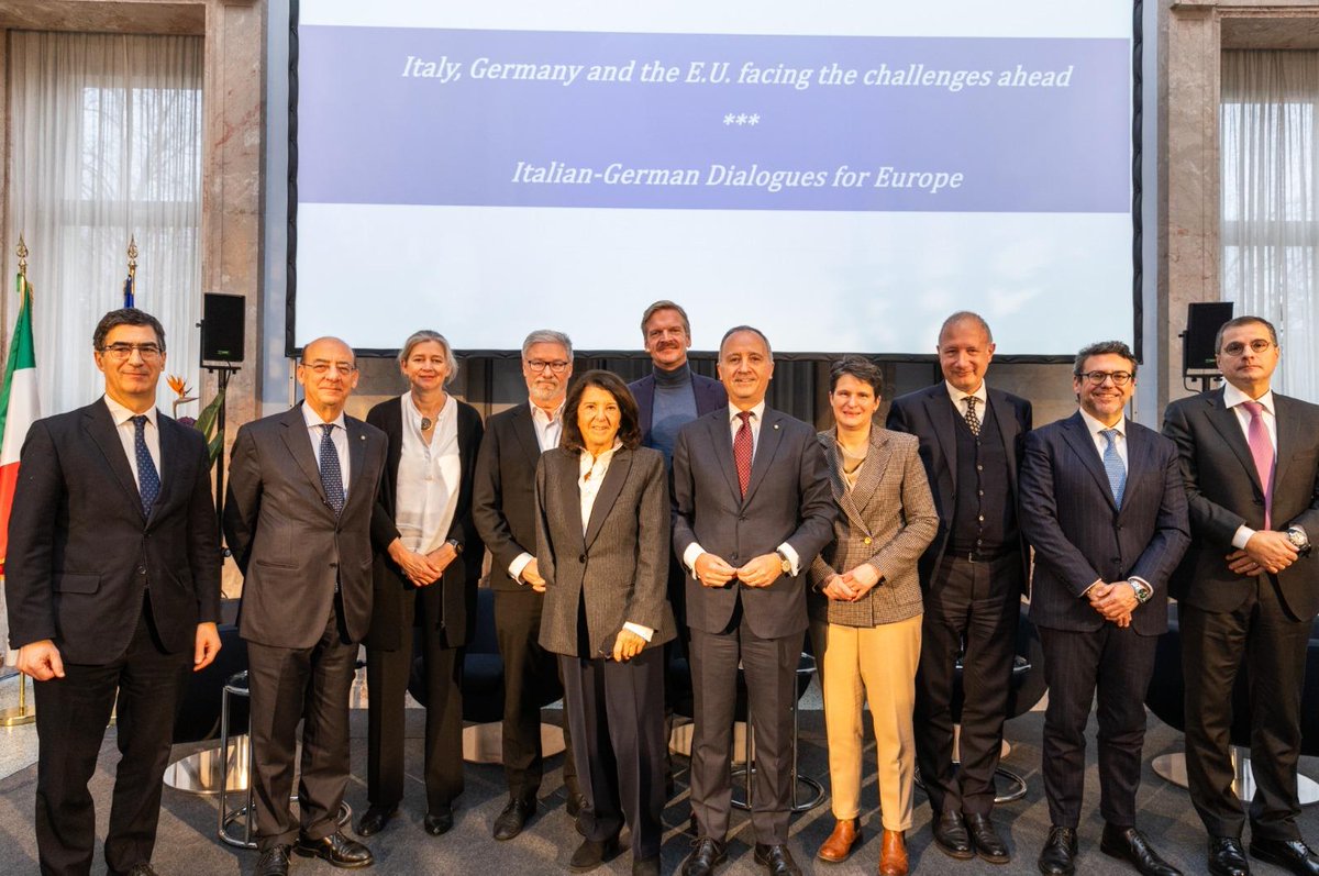 Italy in Germany tweet media