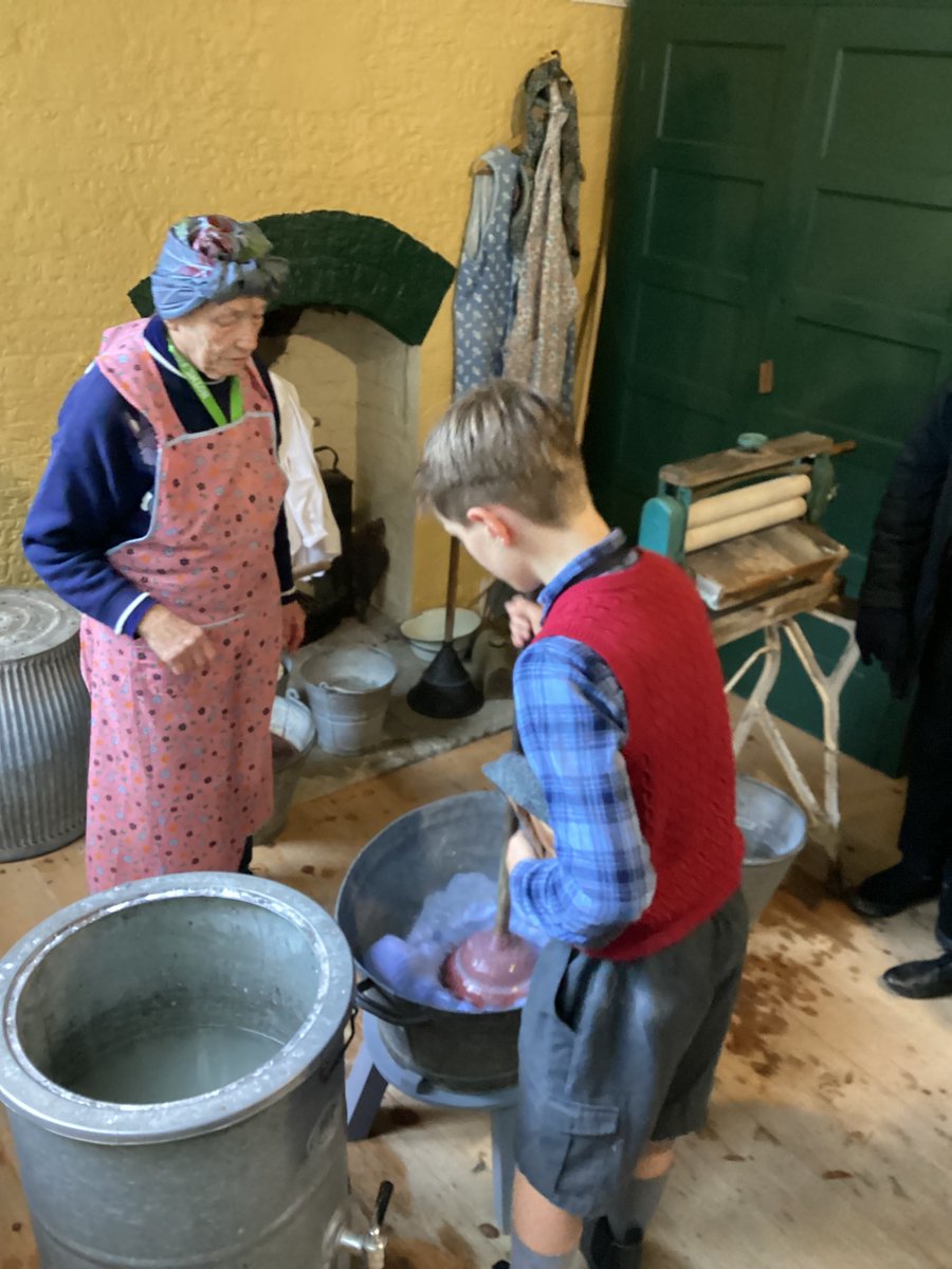 Allenbourn Middle School tweet media