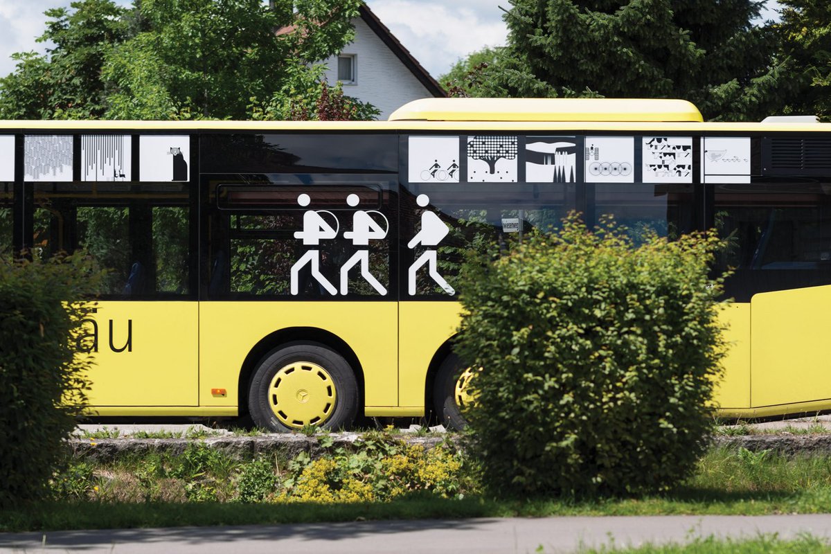 DesignReviewed's tweet photo. Otl Aicher's Isny showcases the graphic identity that the modernist graphic designer and typographer – best known for creating the Munich Olympics identity in 1972 – developed for the town around the same time.
https://t.co/zplEU4DLKB https://t.co/ZoxsXRJlsU