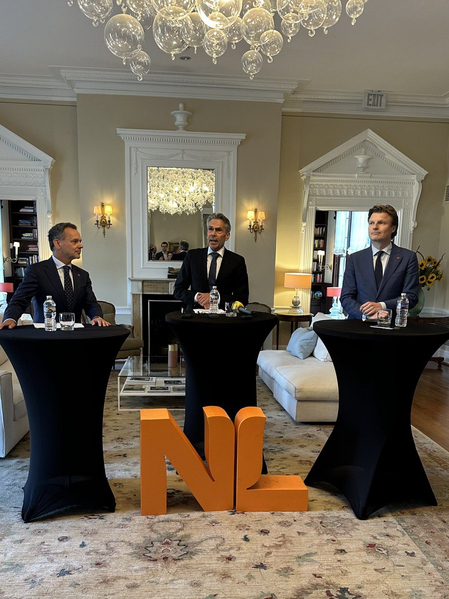 uri4u's tweet photo. Urgente vraag:
Kunnen onze @MinPres Schoof, @ministerBZ Veldkamp en @rubenbrekelmans eens uitleggen welk land, waar dan ook, na een islamitische machtsovername democratisch, vrij en veilig is geworden? https://t.co/9FyF1bqL09