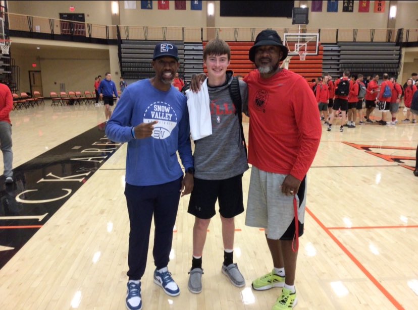 Coach_Samuel (@coach_samuel_uw) on Twitter photo My guys Coach Mapp and Noah. #snowvalleybasketballschool <a href="/SnowValleyCamps/">SnowValleyCamps</a> #newyork #iowa #florida #ForTheLOVEofTheGame #outworkthem #thewarriorway <a href="/uwbacademy/">Ultimate Warriors</a> My guys Coach Mapp and Noah. #snowvalleybasketballschool <a href="/SnowValleyCamps/">SnowValleyCamps</a> #newyork #iowa #florida #ForTheLOVEofTheGame #outworkthem #thewarriorway <a href="/uwbacademy/">Ultimate Warriors</a>
