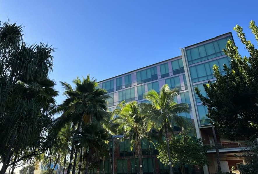 moorejh's tweet photo. At the John A. Burn School of Medicine at the University of Hawaii today &amp; tomorrow serving as an advisor for their NIH INBRE program. #INBRE https://t.co/T6m9CTNHOX