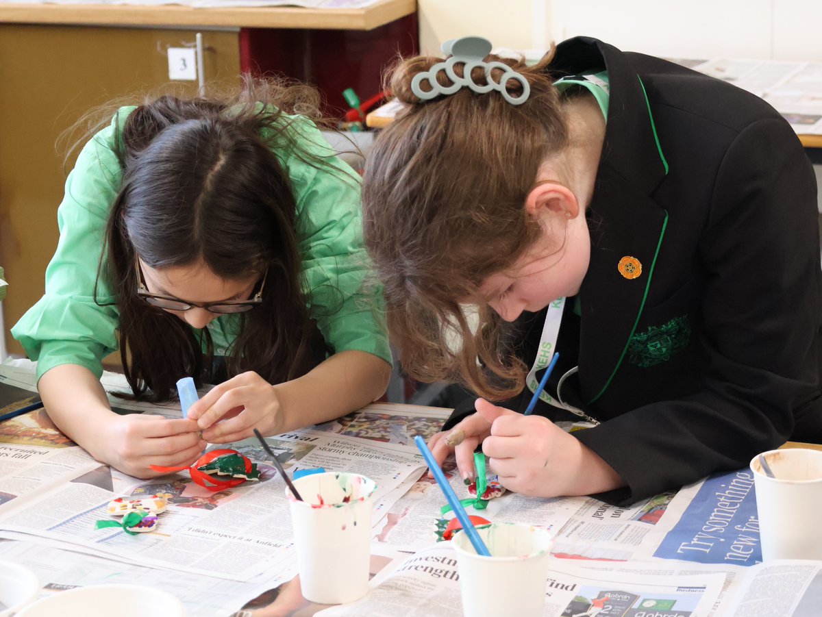 King Edward VI High School for Girls tweet media