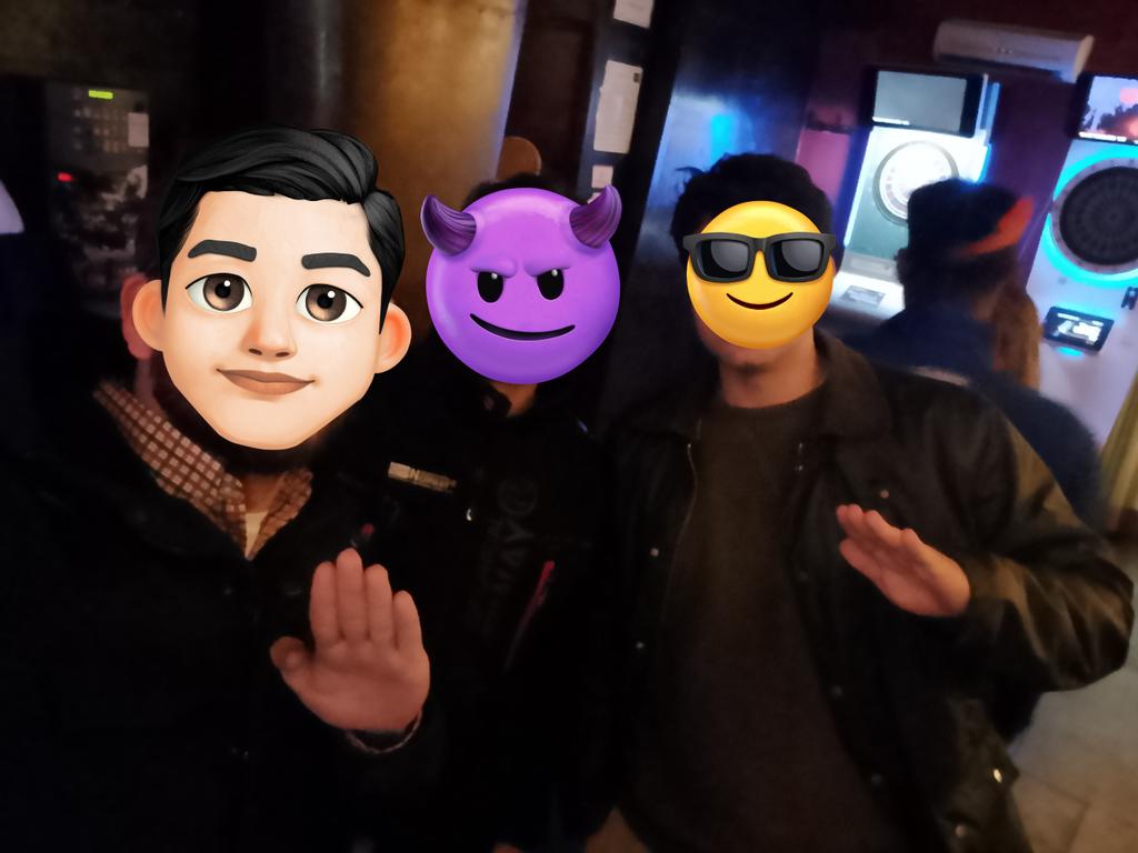 FanaticJONS's tweet photo. El trio calavera @rielaprimavera @ArturoPyH por Toledo. 🍻🏴✋🏻

#FascioTurismo
#Toletvm 
#Camaradería https://t.co/5CCBRfjFG5