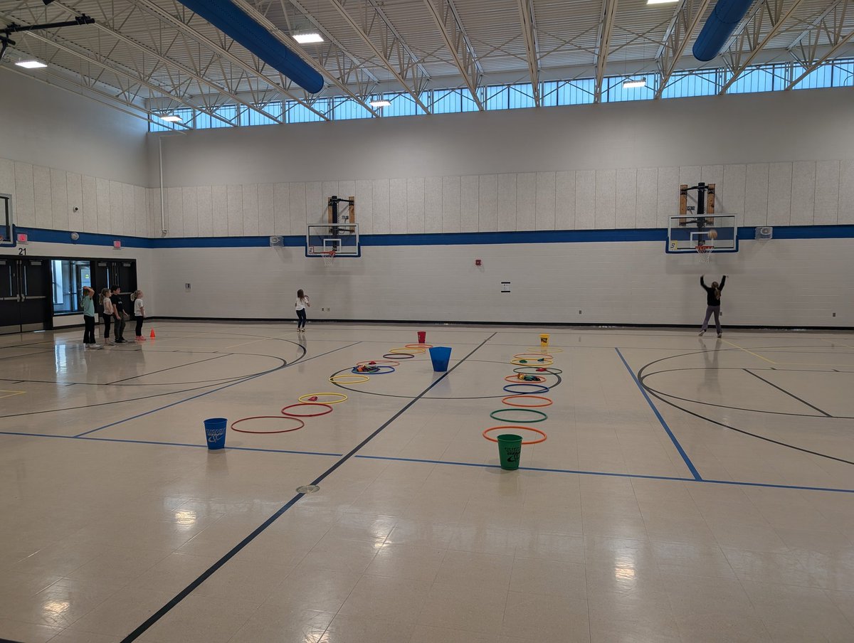 Hot shots on the hill today as we work on our basketball unit.  Students are working on dribbling, shooting , and passing.  Also gives us a chance to talk about sportsmanship!!  #InspiringexcellenceLC #Physed
