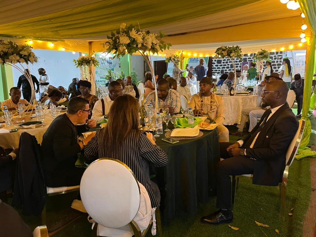 GTSGroup237's tweet photo. 𝐔𝐍 𝐃𝐈𝐍𝐄𝐑 𝐃'𝐀𝐅𝐅𝐀𝐈𝐑𝐄 𝐀𝐔𝐗 𝐂𝐎𝐔𝐋𝐄𝐔𝐑𝐒 𝐃𝐄 𝐋'𝐈𝐓𝐀𝐋𝐈𝐄 🇮🇹 https://t.co/5f1PxJKSX9
