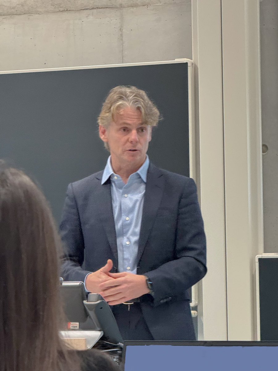 European Union Diplomatic Academy tweet media