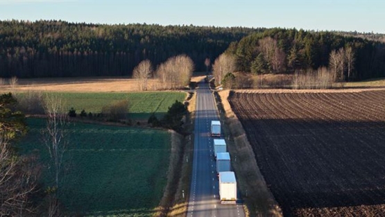 Scania lanza Flota Completa: #digitalización para flotas mixtas de todas las marcas

camionactualidad.es/destacadas-not…

#GPS #tacógrafosdigitales #flotasmixtas #scania #tecnología #tech <a href="/ScaniaSpain/">Scania Hispania</a> <a href="/ScaniaGroup/">Scania Group</a>