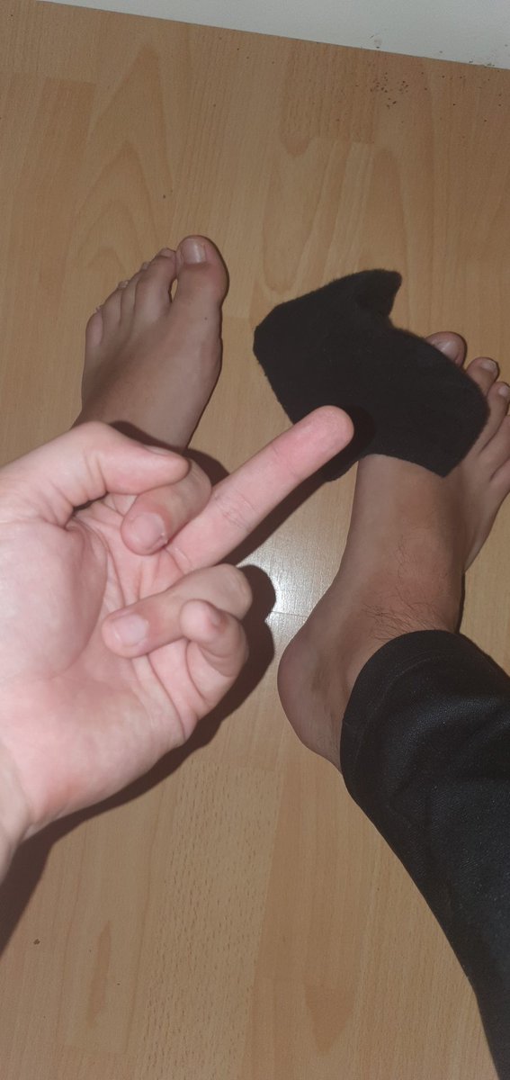 M86147928's tweet photo. Fags aus Mainz ?!! 

Diese Woche in Mainz und Umgebung und biete Fags die Möglichkeit für ein Cash and Go, Shopping Trip, ATM Besuch oder mehr. Kniet nieder und drückt ab ! https://t.co/F6pEdesKiS