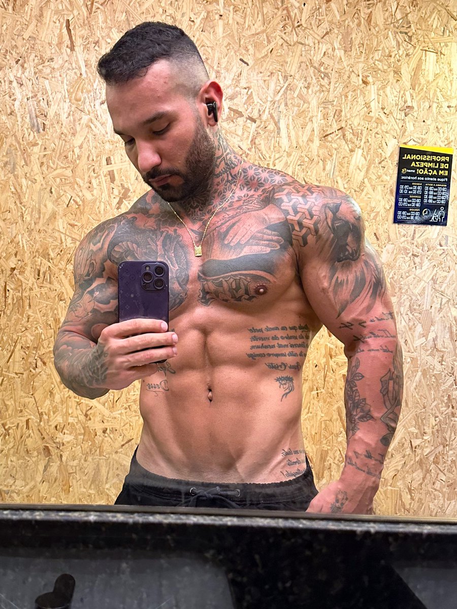 SaradoCarioca's tweet photo. t.coo8NRemxIIW 