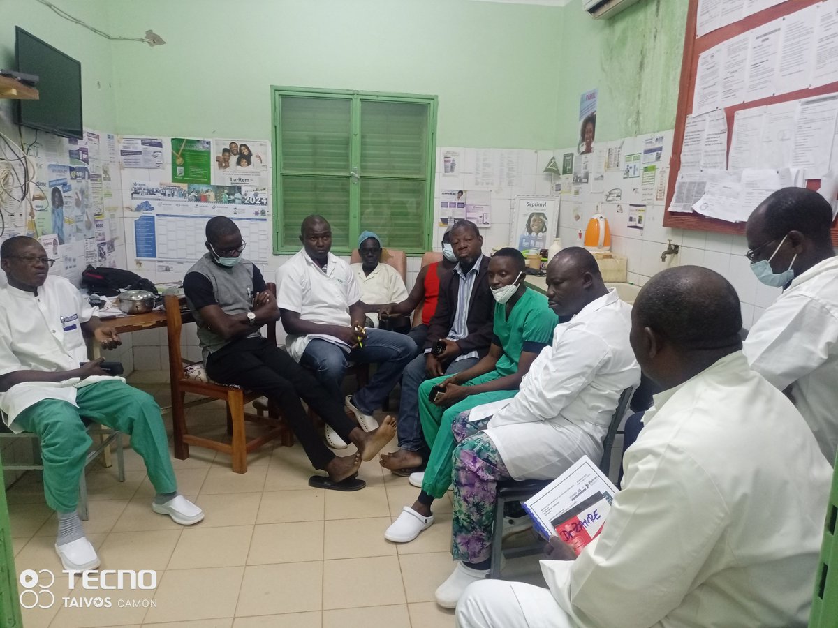 Cette supervision formative conjointe entre le projet IHS de l’<a href="/USAID/">USAID</a> et le Ministère de la Santé a lieu dans les CSPS, CMA et CHR des régions sanitaires du Centre-Est, Centre-Ouest et Sud-Ouest.