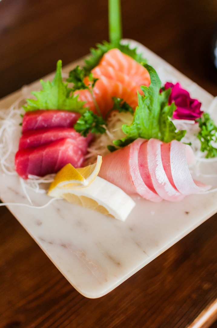 ShopMktPlace's tweet photo. If you’re looking to add a unique twist to your holiday celebrations, OK Love Sushi offers fresh, creative, and beautifully presented sushi options that are sure to impress. 🍣💫 

✨ View our Ultimate Holiday Dining Guide here: https://t.co/jtSMHlScF2 https://t.co/Y0fVcGxJZ6