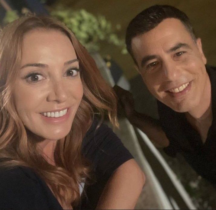 En iyi kadın oyuncu #DolunaySoysert 
En iyi erkek oyuncu #TayançAyaydın 
En iyi dizi çifti #GüvNes 
#altın61ödülleri