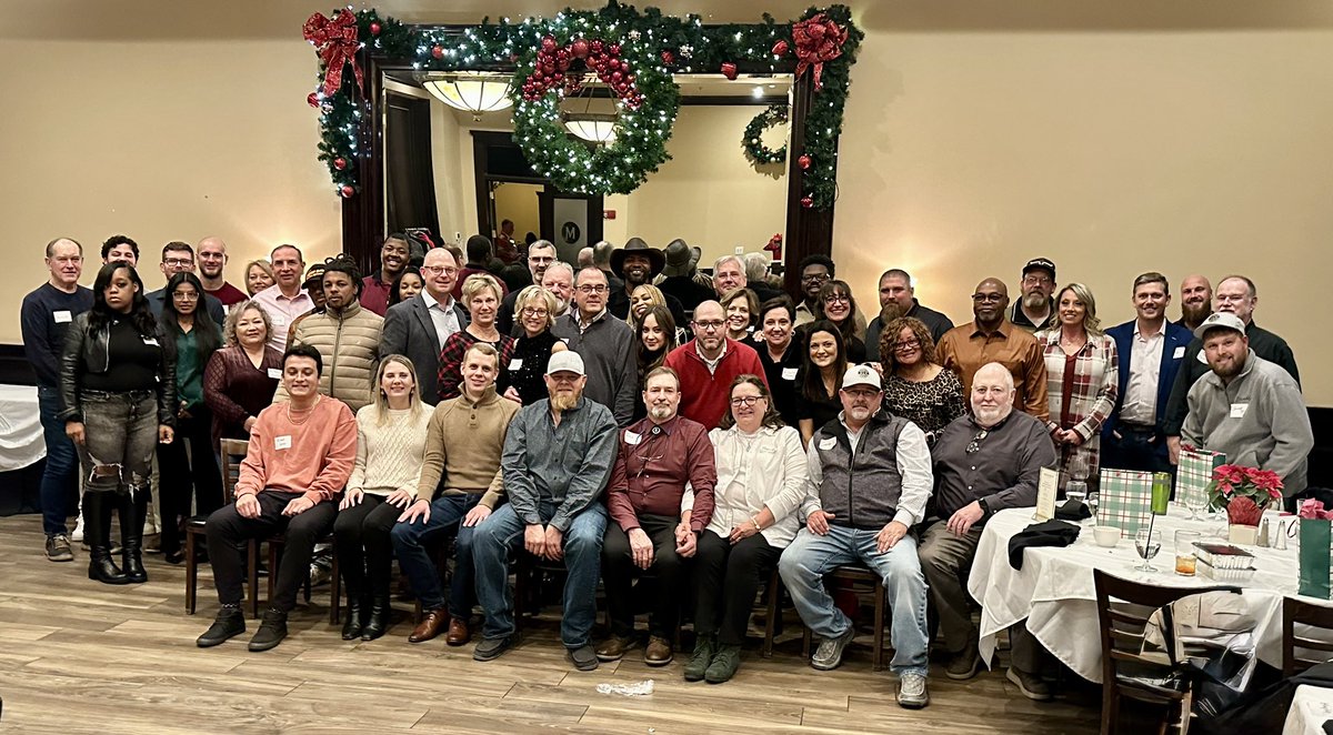 SCEnvironmental's tweet photo. The ERS team gathered this past weekend for our holiday party.  So grateful for our amazing staff who have helped us grow over the years.  Every engineer, integrator, and support member contributes to our shared mission of delivering cutting-edge solutions that empower our customers. #teamwork #ERS
