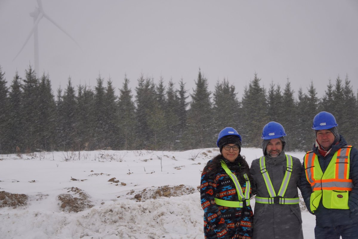 naturalforcesns's tweet photo. Exciting to see Minister Guilbeault exploring Neweg Wind Project in New Brunswick! A step in the right direction towards a greener future. 🌿💡 #RenewableEnergy #NaturalForces #MUIN https://t.co/dQeqO3pJl7
