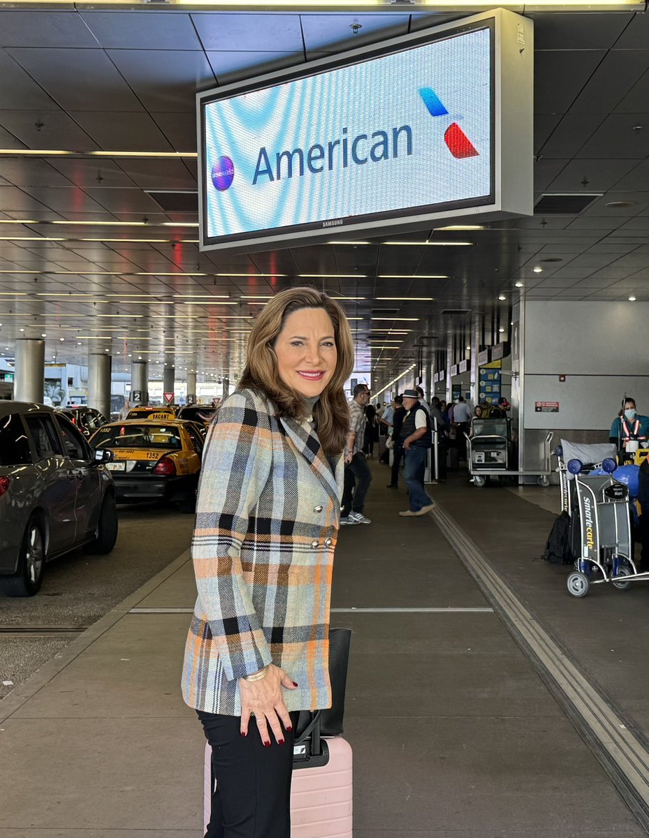 MaElviraSalazar's tweet photo. De regreso a Washington para una semana llena de acción, desde Conferencias de Prensa por nuevas leyes hasta audiencias en el Comité de Relaciones Exteriores. 

La lucha por la libertad y por mi país no se detiene, de la mano de Dios.

Y si Dios contigo, ¿quién contra ti? https://t.co/V6qF8JNWHU