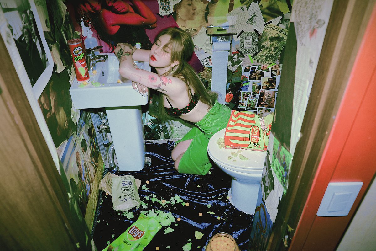 yerin baek feed tweet media