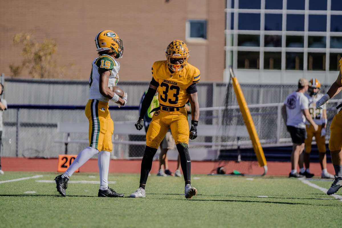 Marino middleton (@mmidd28) on Twitter photo Full Sophomore season highlights
6โ0 185
All conference honors
2x defensive player of the game
State runner up
10 PBU
2 FF
hudl.com/v/2RCLDy
<a href="/Coach_B10/">Bert Bathiany V</a> <a href="/ZachEdwards_/">Coach (E)dwards</a> <a href="/CoachNickSharp/">Nick Sharp</a> <a href="/RWStump/">R. W. Stump Jr</a> Full Sophomore season highlights
6โ0 185
All conference honors
2x defensive player of the game
State runner up
10 PBU
2 FF
hudl.com/v/2RCLDy
<a href="/Coach_B10/">Bert Bathiany V</a> <a href="/ZachEdwards_/">Coach (E)dwards</a> <a href="/CoachNickSharp/">Nick Sharp</a> <a href="/RWStump/">R. W. Stump Jr</a>