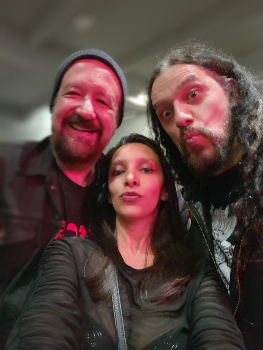 elliottnoir's tweet image. Saludits Cha!!!! ♡
#PoderosaChapata