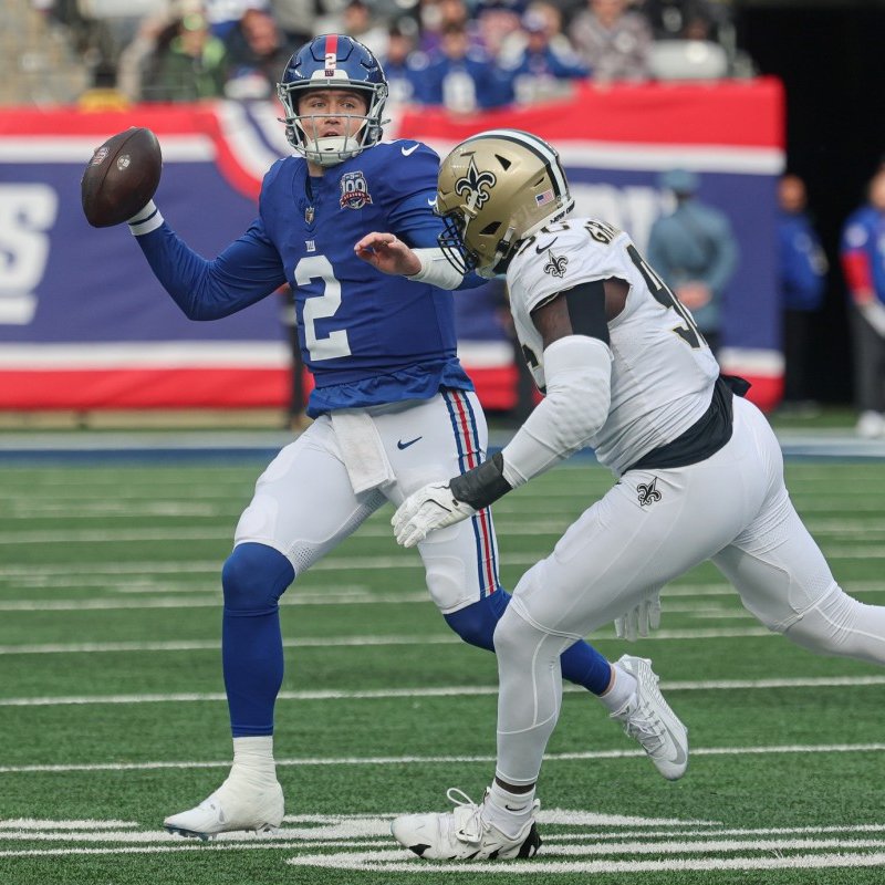 NYG_App's tweet photo. Drew Lock vs the Saints:

🎯21/49 completions
🏈227 passing yards
❌1 INT
📊50.9 QB Rating

Thoughts on his performance?👇 #Giants100 https://t.co/4hstds3Kkr