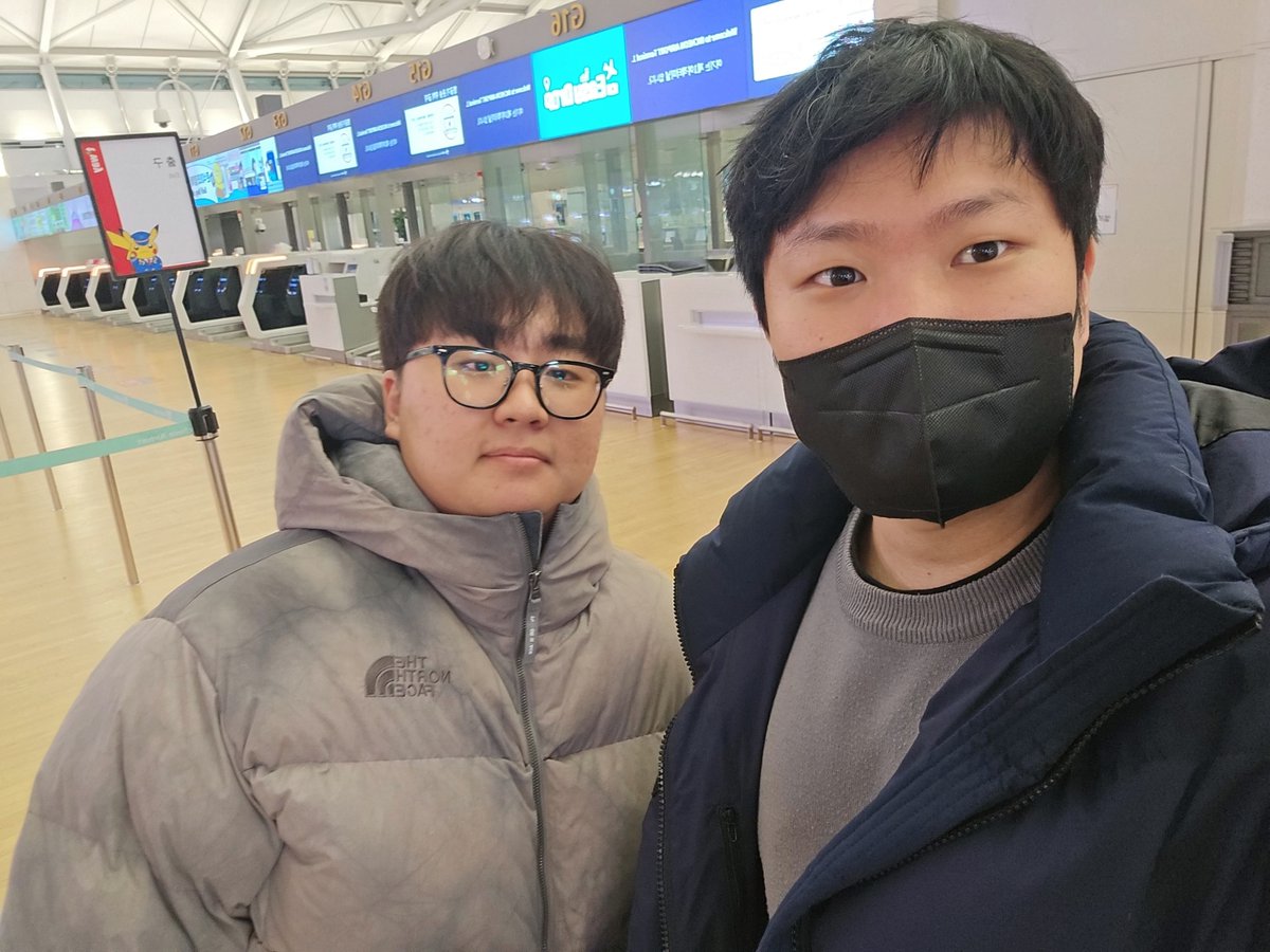 Positive (@azyt_positive) on Twitter photo Today is a great day
<a href="/BAOLol2001/">BAO(์ ํ์ฐ)</a>
left Korea to win the New Region.
I hope the region give him a warm welcome I am so happy to see him compete in that amazing region.
#BAO #AZYTKOREA Today is a great day
<a href="/BAOLol2001/">BAO(์ ํ์ฐ)</a>
left Korea to win the New Region.
I hope the region give him a warm welcome I am so happy to see him compete in that amazing region.
#BAO #AZYTKOREA