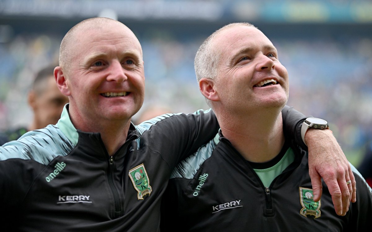 Ladies Football (@ladiesfootball) on Twitter photo Congratulations to <a href="/TG4TV/">TG4</a> All-Ireland Senior Champions <a href="/kerryladiesfoot/">KerryLGFA</a> and their winning joint-managers <a href="/DeclanQuill/">Declan Quill</a> and <a href="/DarraghLong1/">Darragh Long</a>, who have been nominated in the <a href="/RTEsport/">RTÉ Sport</a> Team of the Year and Manager of the Year categories respectively 👏
#LGFA Congratulations to <a href="/TG4TV/">TG4</a> All-Ireland Senior Champions <a href="/kerryladiesfoot/">KerryLGFA</a> and their winning joint-managers <a href="/DeclanQuill/">Declan Quill</a> and <a href="/DarraghLong1/">Darragh Long</a>, who have been nominated in the <a href="/RTEsport/">RTÉ Sport</a> Team of the Year and Manager of the Year categories respectively 👏
#LGFA
