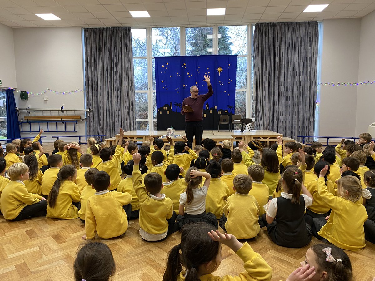 Redbpef's tweet photo. This afternoon, Reverend Philip led our assembly. He talked about how Christmas is a celebration of the birth of Jesus @BPEFschools https://t.co/tTUb335PGx