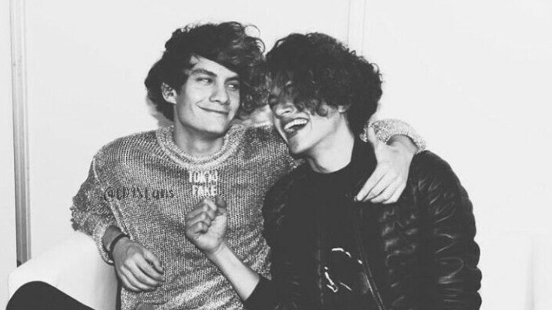 CD9Stans's tweet photo. yo con el hombre mas vividote, infiel y mujeriego que pude encontrar https://t.co/LNz21IcAOX