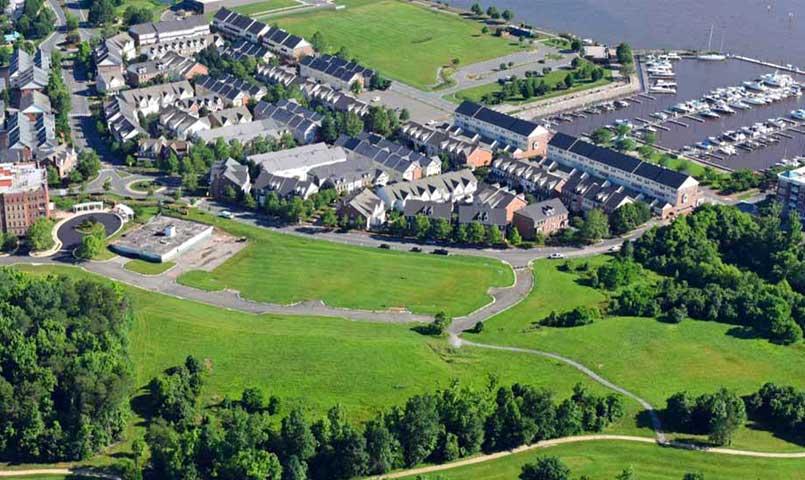 Luxury 55+ living at Beacon Park in Woodbridge, VA! 🌊✨ Elevator townhomes, riverside views, marina access, and easy trips to DC. Low-maintenance, high charm! 🏡 tinyurl.com/44zernev #ActiveAdultLiving #Virginia