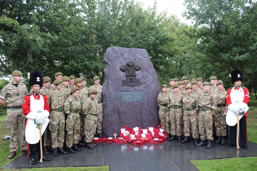 Mossfords1821's tweet photo. Read about our journey to reimagine and enhance the @TheRoyalWelsh monument at the @Nat_Mem_Arb https://t.co/id3tUNWJng #royalwelsh #britisharmy #wales #stonemasonry #renovation https://t.co/Y045tUosNr