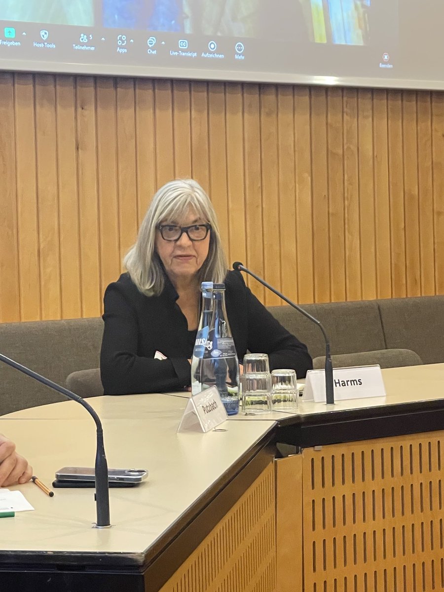 Melinda Haring tweet media