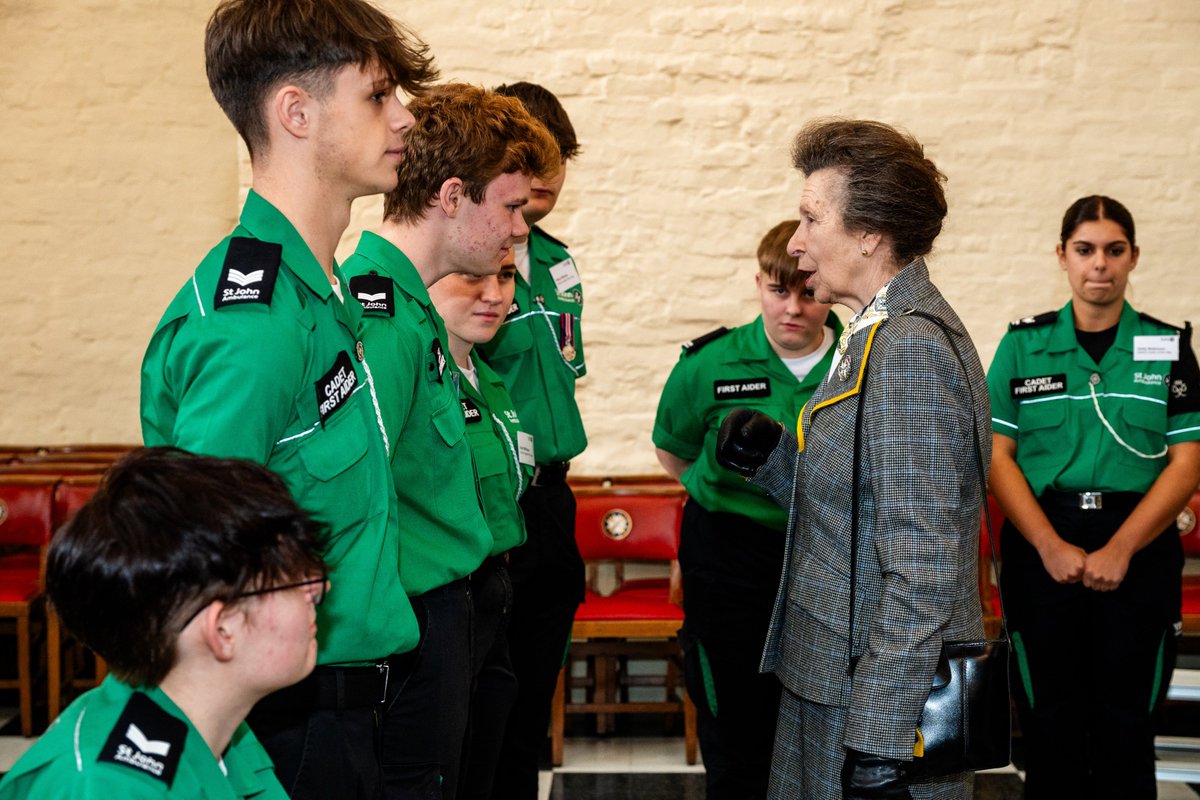 VandykeUpperSch's tweet image. Congrats to Stanley (Y12), who attended the annual @stjohnambulance #Young #Achiever's #Reception, joining 90 young people nominated for this special #honour. The highlight was meeting HRH The #Princess #Royal, St John Ambulance's Commandant in Chief for Young People. Well done!